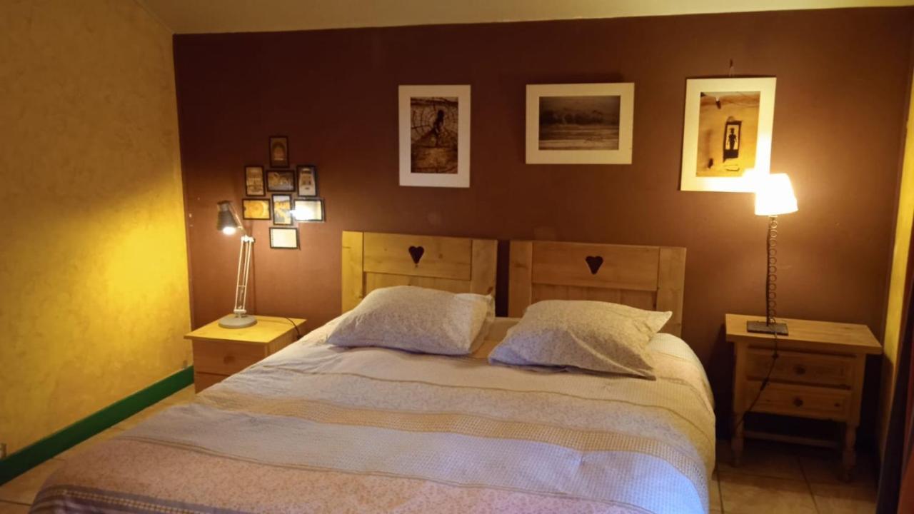 Le Mas Franc Bed & Breakfast Enveitg Ngoại thất bức ảnh